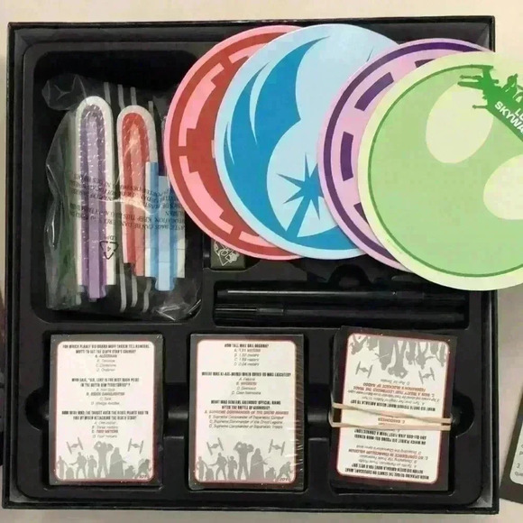 Star Wars Trivia Game - Picture 3 of 3